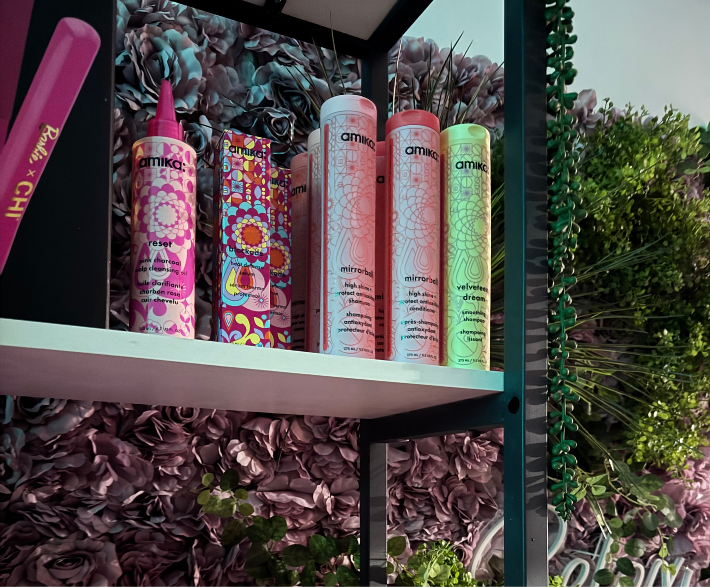 Amika Mirrorball Shampoo